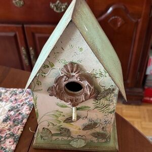 Decorative Green and Brown Birdhouse